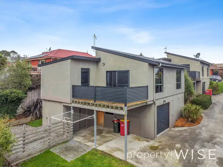 2/15 Goya Road, Newnham TAS 7248
