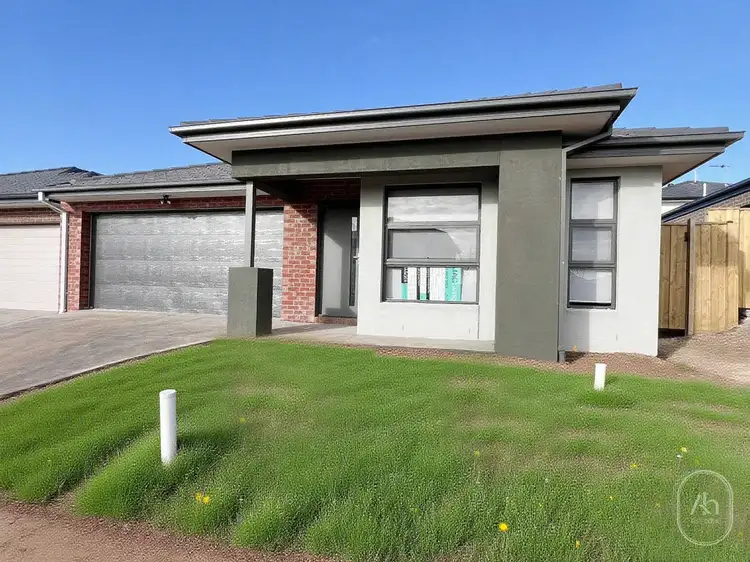 22 Xenia Street, Manor Lakes VIC 3024