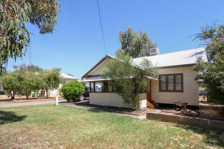 64 Gairdner Street, Northam WA 6401