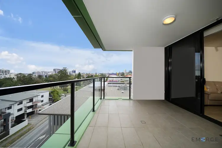 1065/9 Edmondstone St, South Brisbane QLD 4101