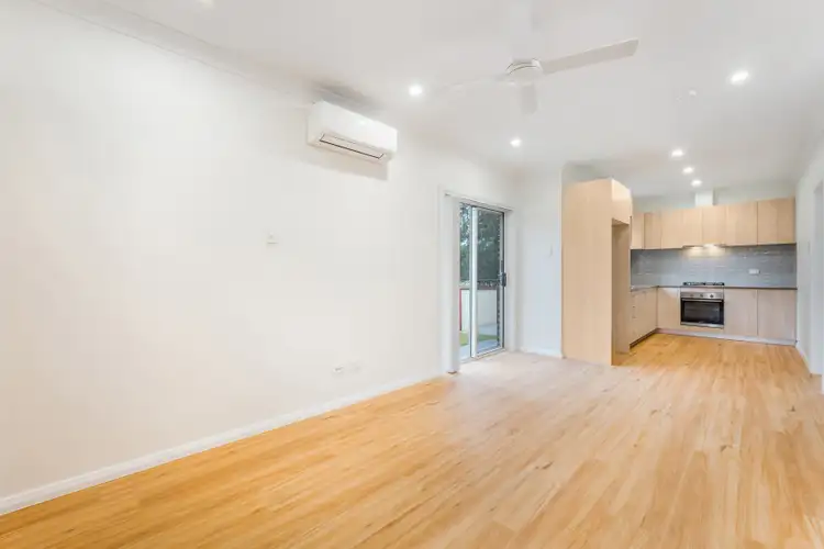 Fifth view of Homely flat listing, 5a Startop Place, Ambarvale NSW 2560