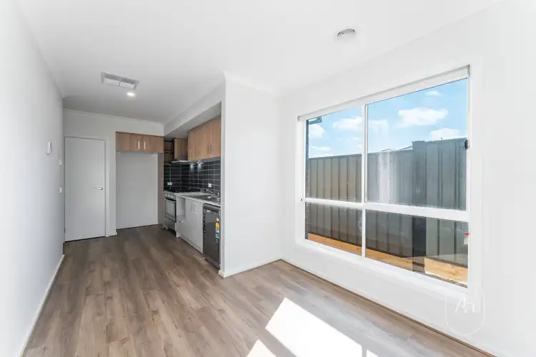 Fourth view of Homely house listing, 33 Gelantipy Drive, Truganina VIC 3029