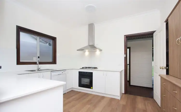 33 Williamson Av, Belmont WA 6104