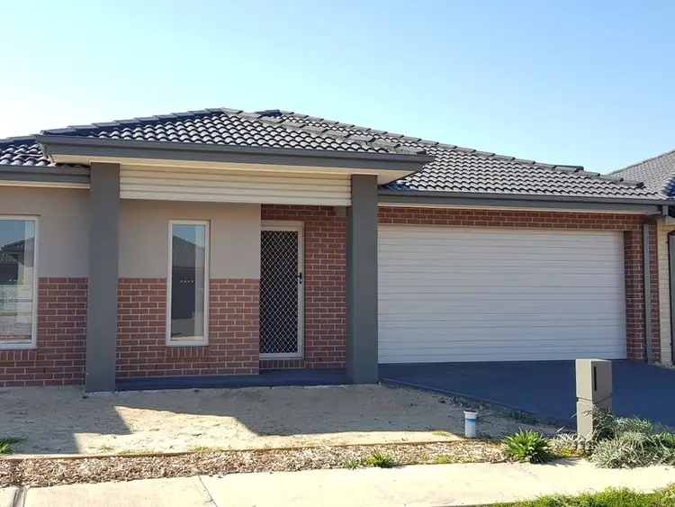 5 Hutchence Drive, Point Cook VIC 3030