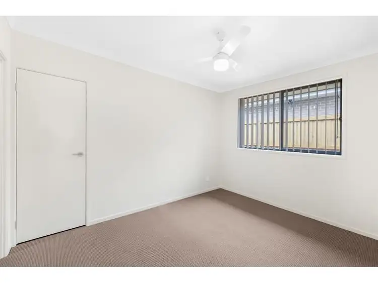 Fourth view of Homely semi-detached listing, 2/120 Meya Cres, Fletcher NSW 2287