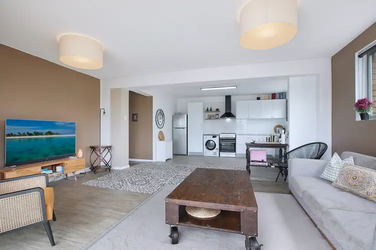 Second view of Homely apartment listing, 5/24 Crescent Rd, Hamilton QLD 4007