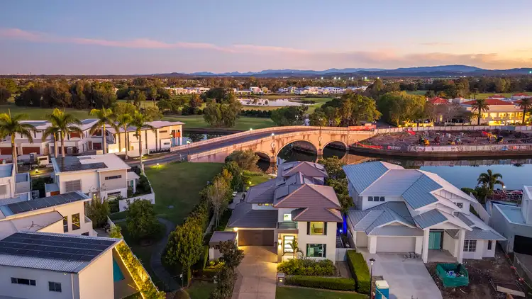 7426 Ellensbrook Drive, Hope Island QLD 4212