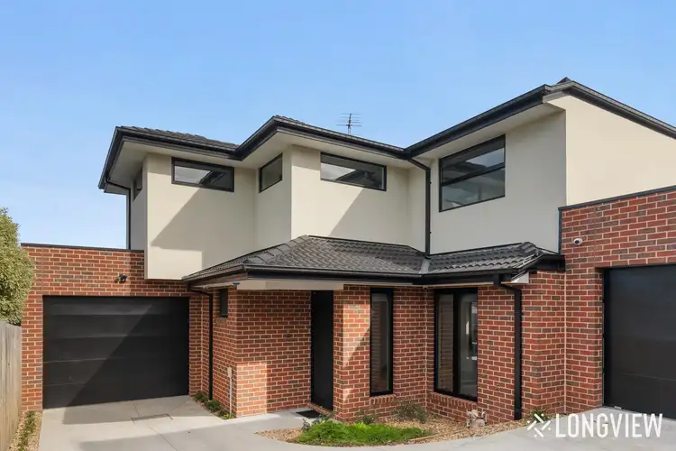 Main view of Homely house listing, 2/39 Jindabyne Avenue, Chadstone VIC 3148