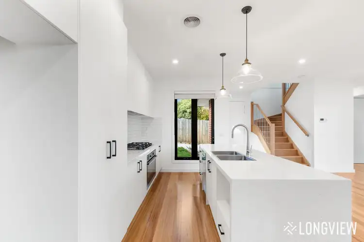 Fourth view of Homely house listing, 2/39 Jindabyne Avenue, Chadstone VIC 3148