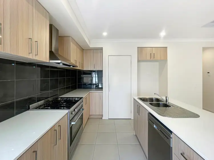 Third view of Homely house listing, 10 Nardoo Drive, Wallan VIC 3756