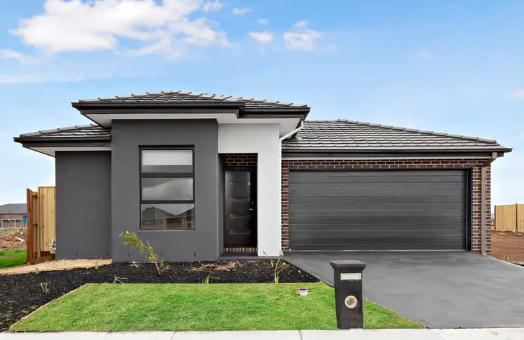 11 Dinner Grove, Tarneit VIC 3029