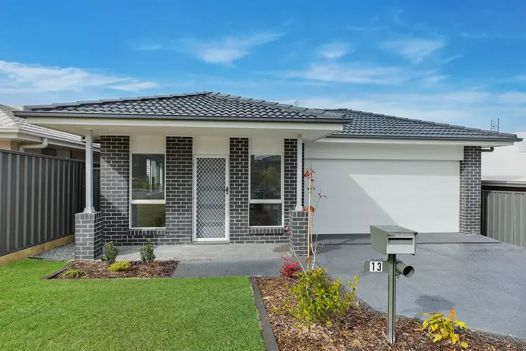 13 Caspian Circuit, Woongarrah NSW 2259