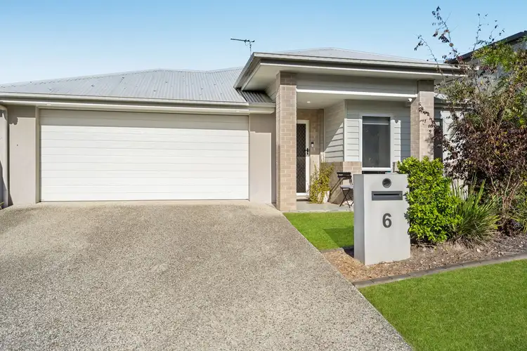 6 Oxenham Cct, Augustine Heights QLD 4300