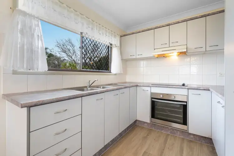 Fourth view of Homely house listing, 31 Chauvin St, Robertson QLD 4109