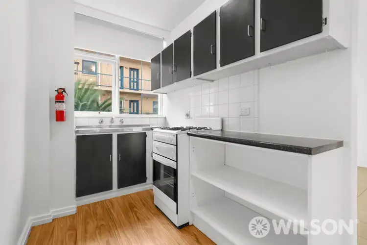 1D/12 Marine Parade, St Kilda VIC 3182