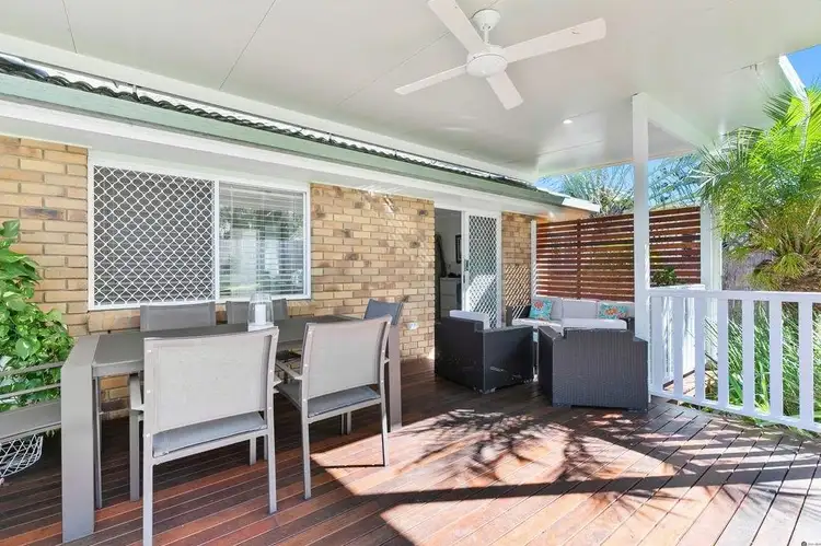 14a Oakley Street, Manly QLD 4179