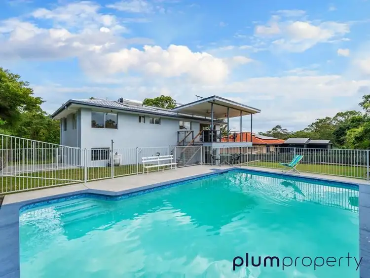 11 Brymer Street, Chapel Hill QLD 4069