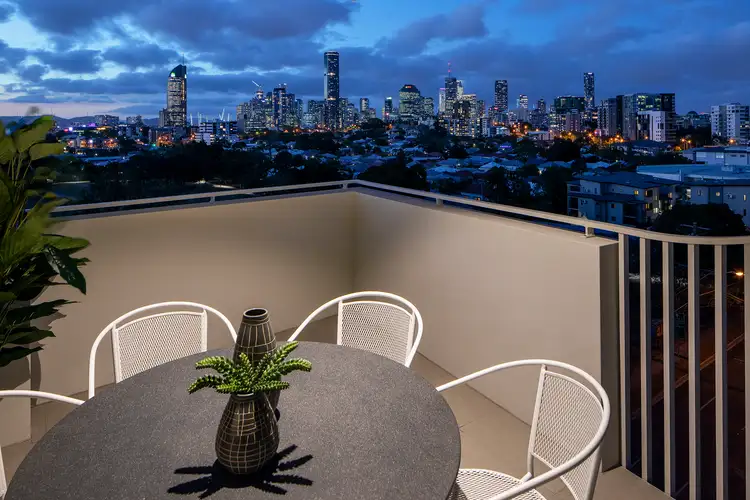 807/5 Waterloo Street, East Brisbane QLD 4169
