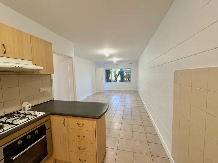 Fifth view of Homely house listing, 2/561 Canning Hwy, Alfred Cove WA 6154