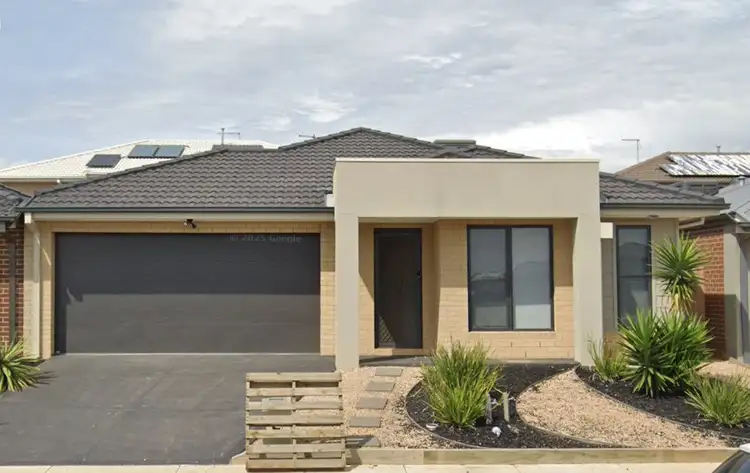 121 Bensonhurst Parade, Point Cook VIC 3030