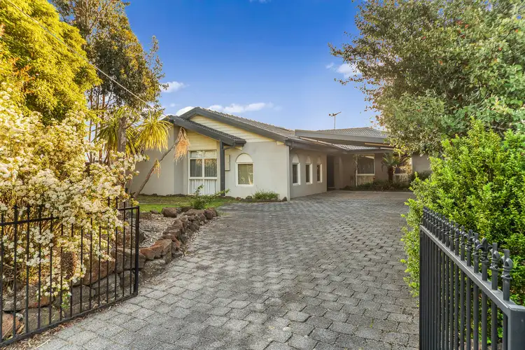 99 Warrandyte Rd, Langwarrin VIC 3910
