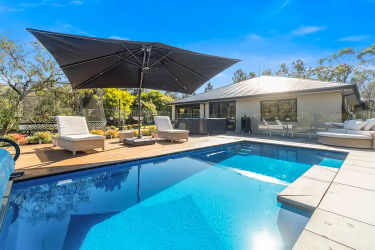 100 Donald Road, Langwarrin VIC 3910
