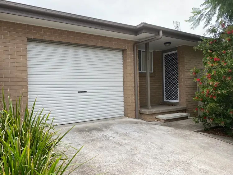 2/23-25 Convent Close, Cessnock NSW 2325
