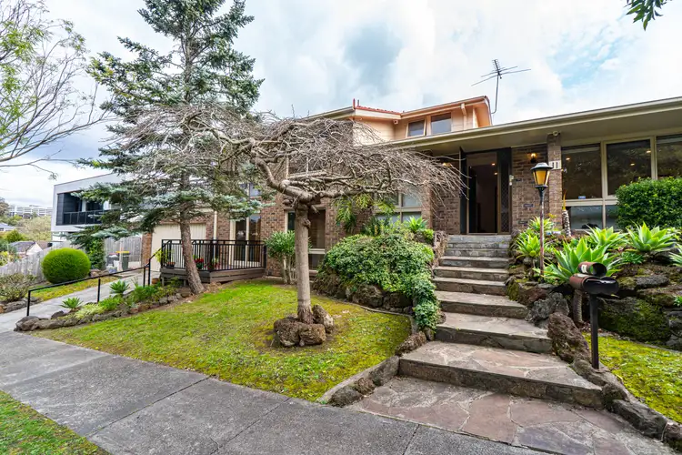 11 The Boulevarde, Doncaster VIC 3108