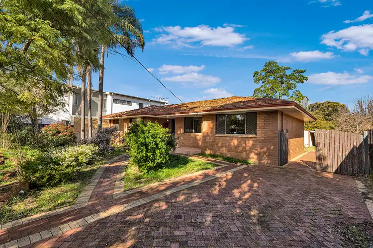 40 Merrifield Av, Kelmscott WA 6111