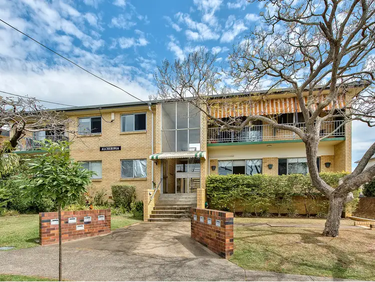3/277 Cavendish Rd, Coorparoo QLD 4151