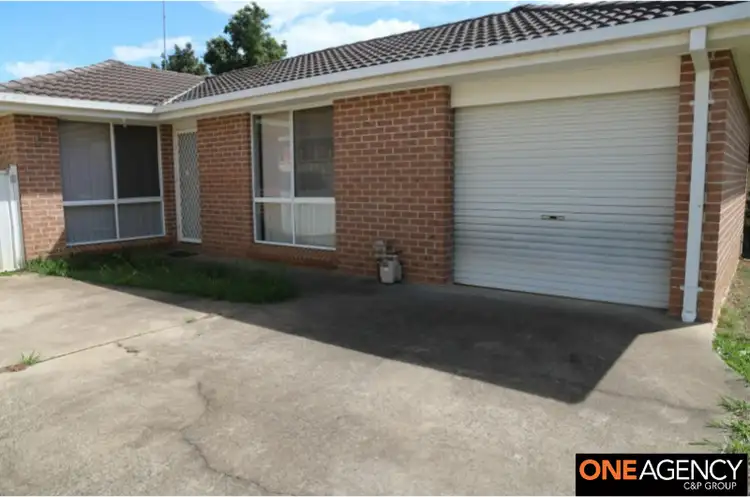 6 Whorlong Street, St Helens Park NSW 2560