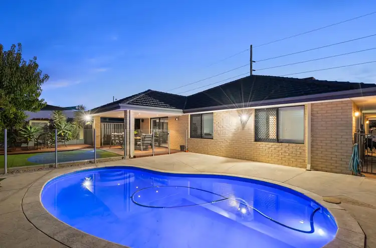 36 Gallinago Cnr, Harrisdale WA 6112