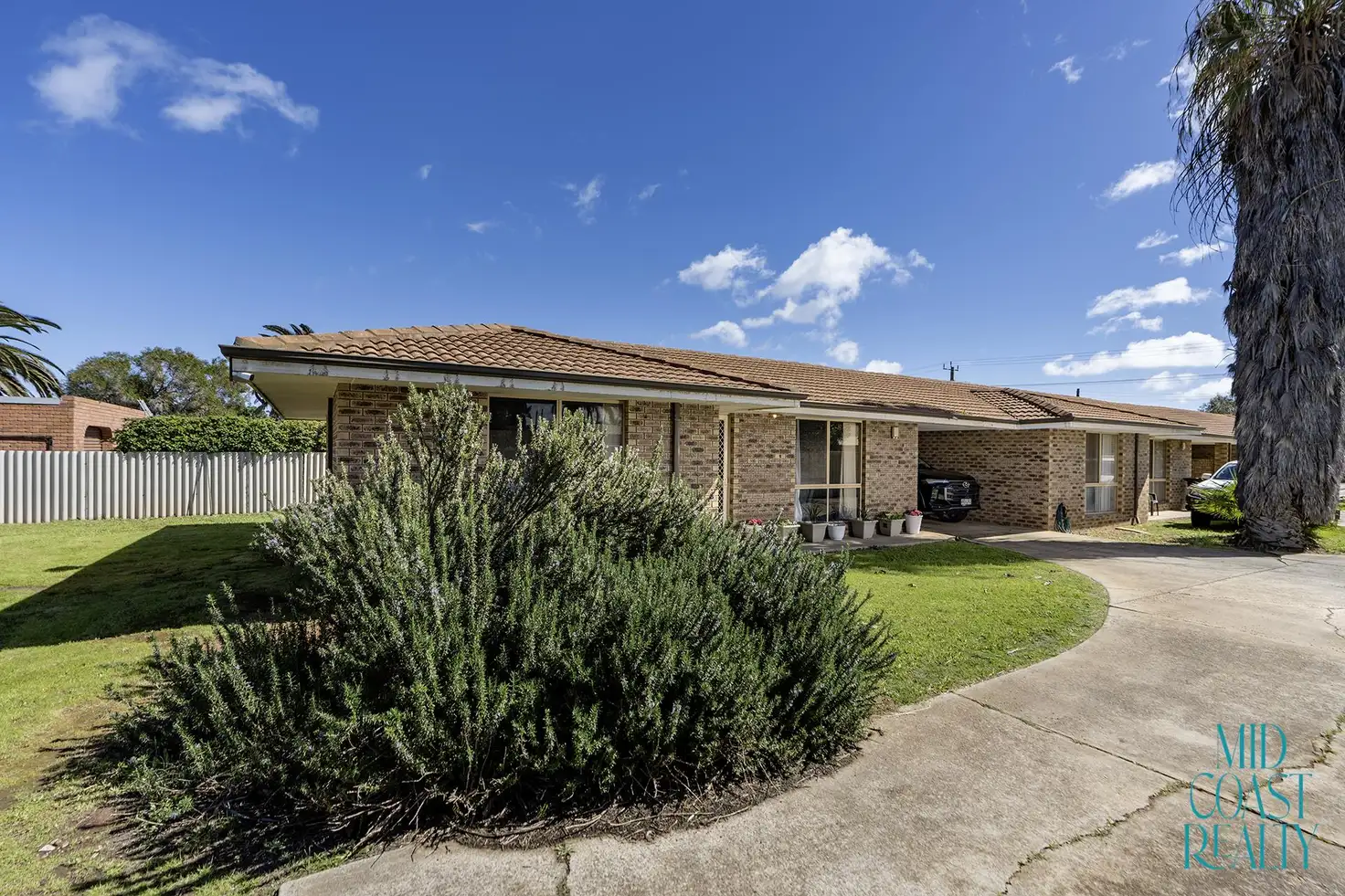 Main view of Homely block of units listing, 220 Place Road, Wonthella WA 6530