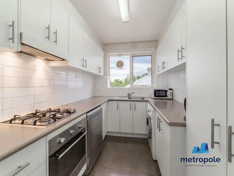 6/12 St James Road, Armadale VIC 3143
