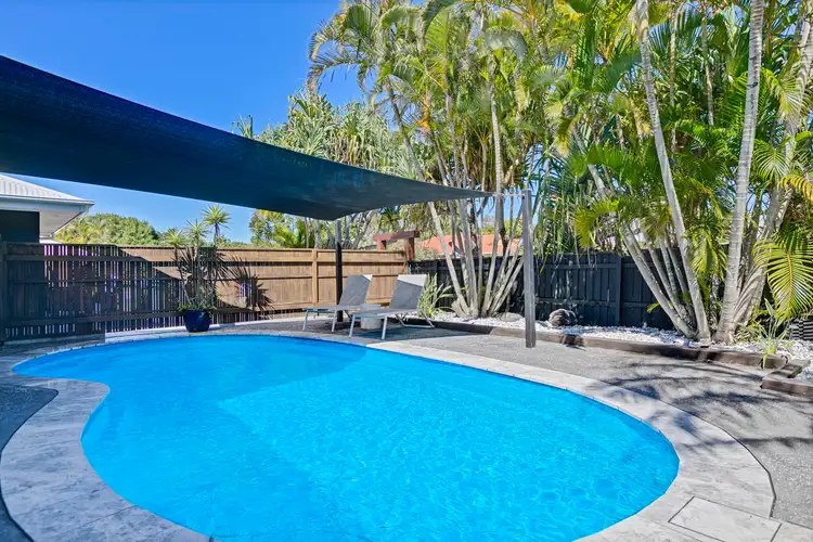 4 Twilight Street, Sunrise Beach QLD 4567