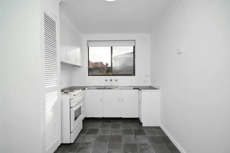 Fifth view of Homely apartment listing, 2/93 Pender Street, Thornbury VIC 3071
