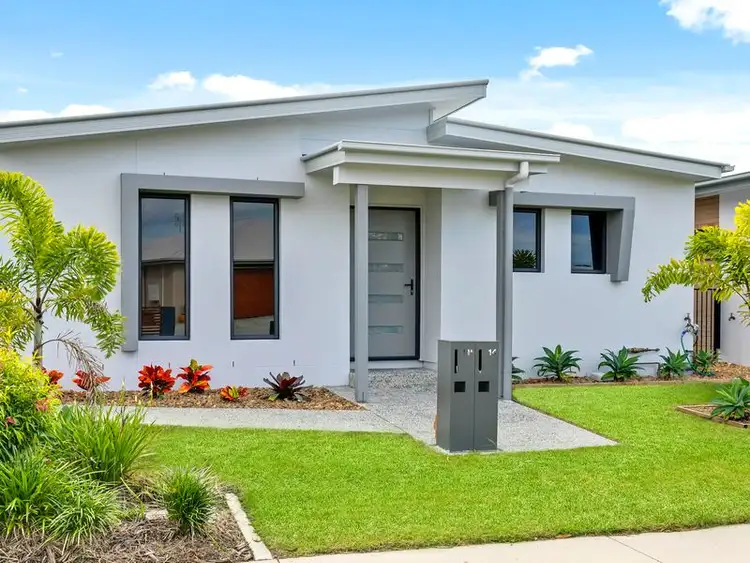 14 Macintyre Crescent, Pelican Waters QLD 4551