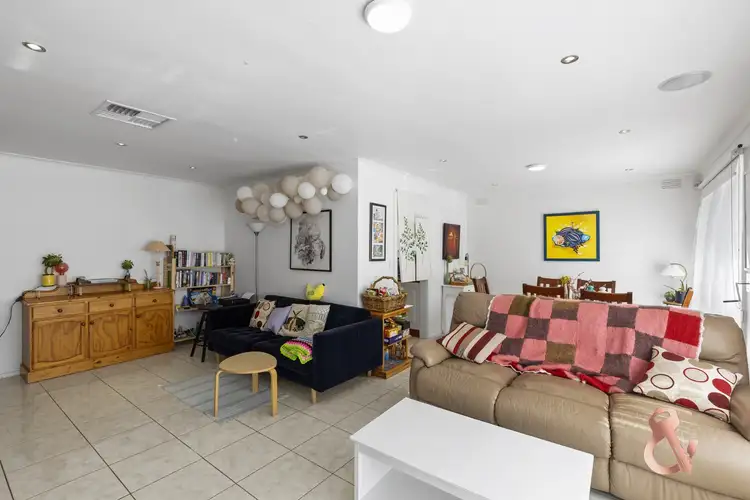 Sixth view of Homely house listing, 27 Barry Road, Thomastown VIC 3074