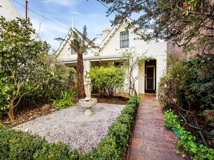 43 Grey Street, East Melbourne VIC 3002