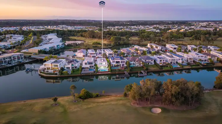 7604 Fairway Boulevard, Hope Island QLD 4212
