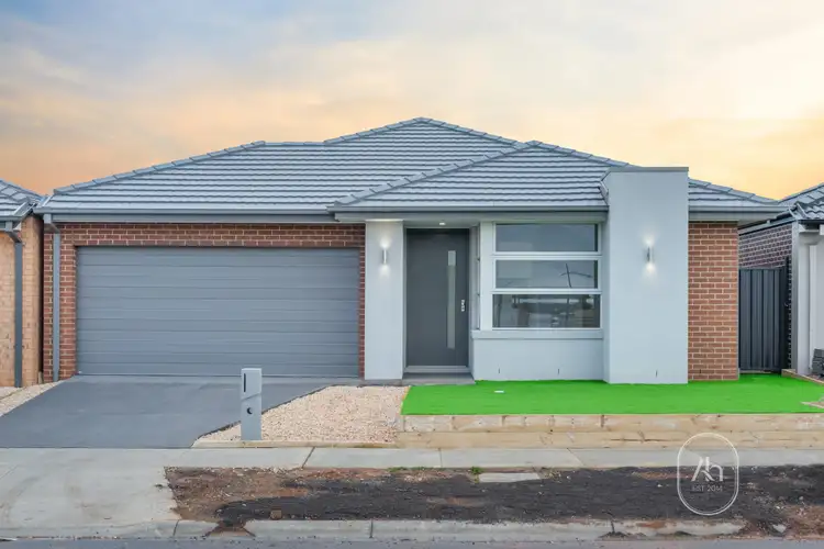 5 Munro Avenue