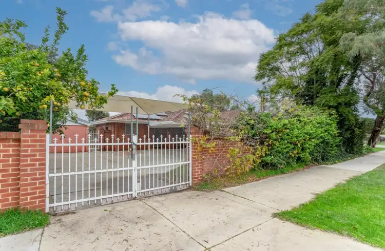 Second view of Homely house listing, 5 Cobar Street, Armadale WA 6112