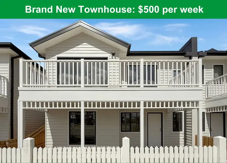 Main view of Homely townhouse listing, 8 Laanecoorie Walk, Eynesbury VIC 3338