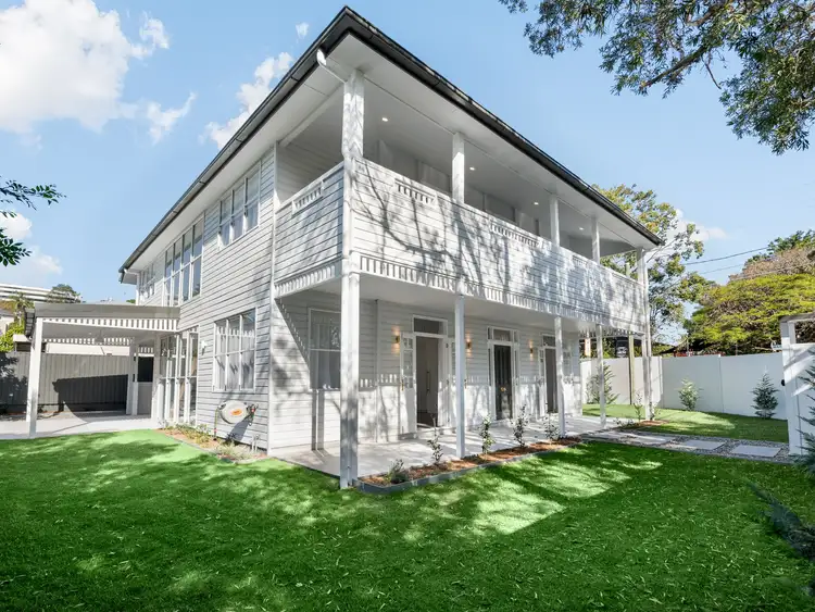 2 Main Ave, Balmoral QLD 4171