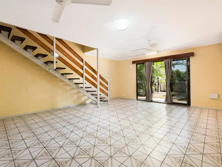 3/4 Malak Crescent, Malak NT 812
