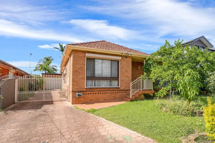 189 Cumberland Rd, Greystanes NSW 2145