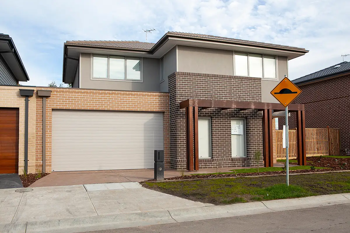 Main view of Homely house listing, 18 Seacombe Grove, Somerville VIC 3912
