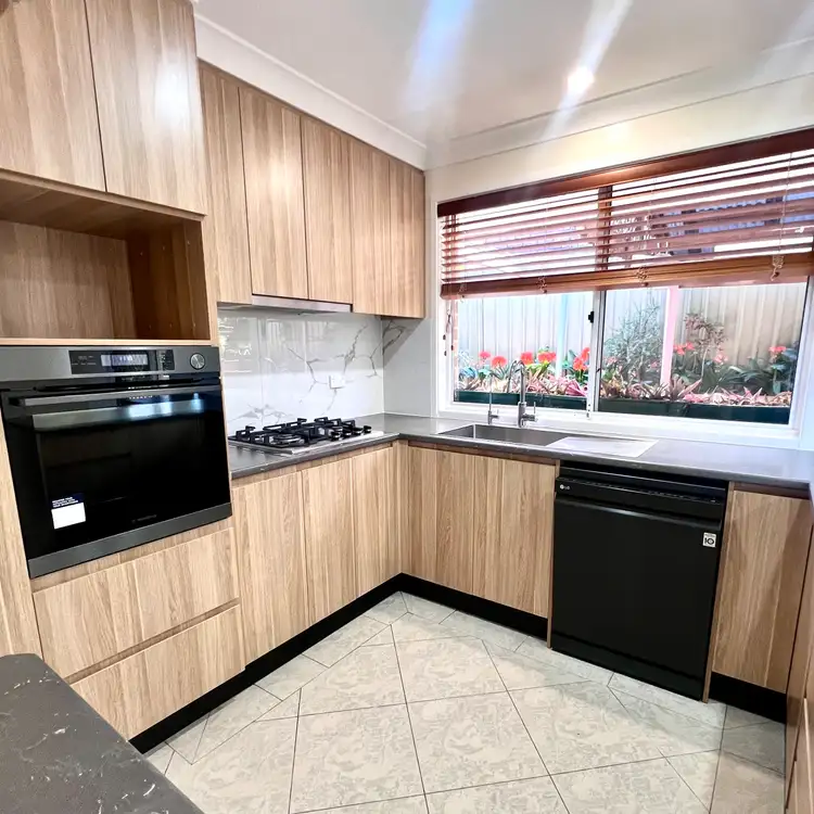 Fifth view of Homely house listing, 2 Shiel Place, St Andrews NSW 2566