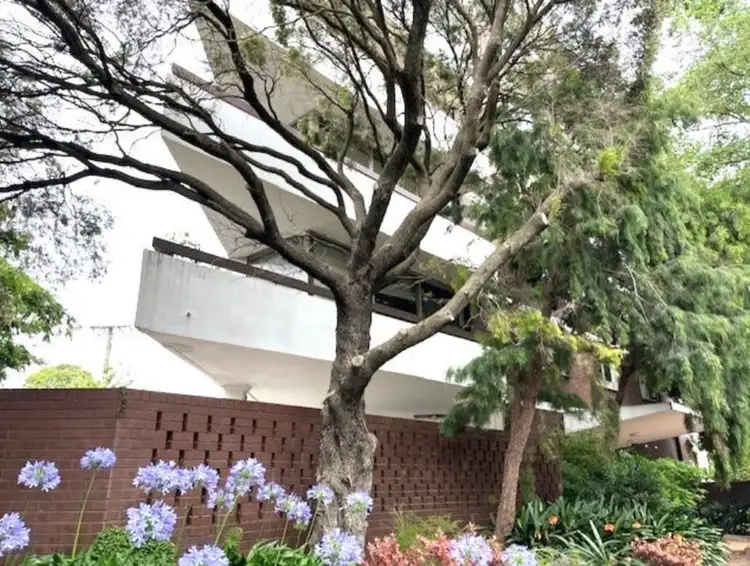 9/2-4 Heather Street