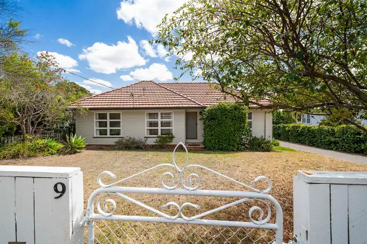 9 Batterbee Street, Rangeville QLD 4350